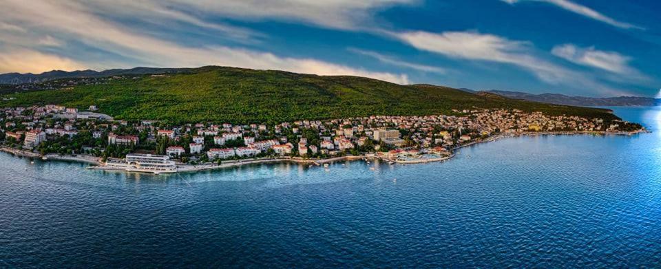 Apartman Mirno More Selce Kültér fotó