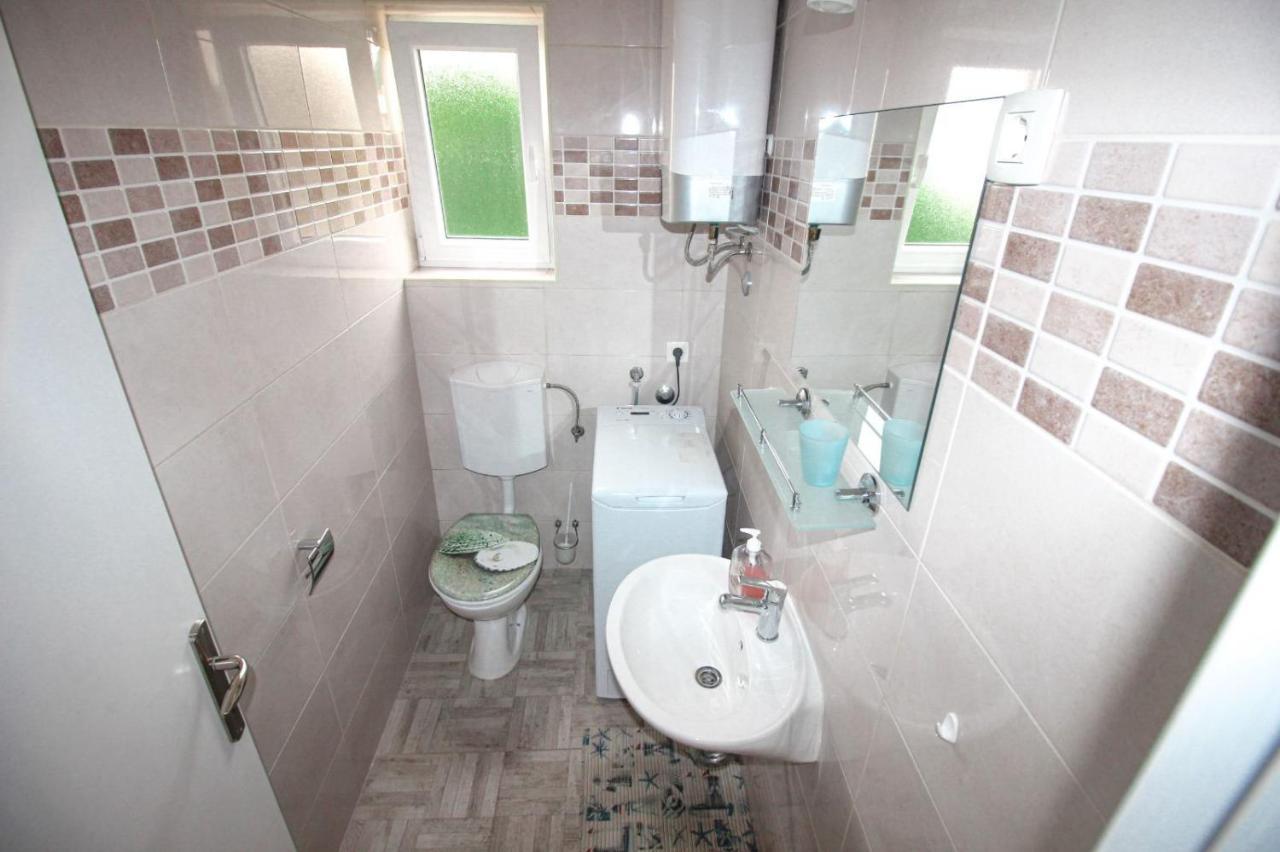 Apartman Mirno More Selce Kültér fotó